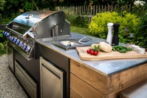 Outdoor_Kitchens_Grill-Insert_Napoleon