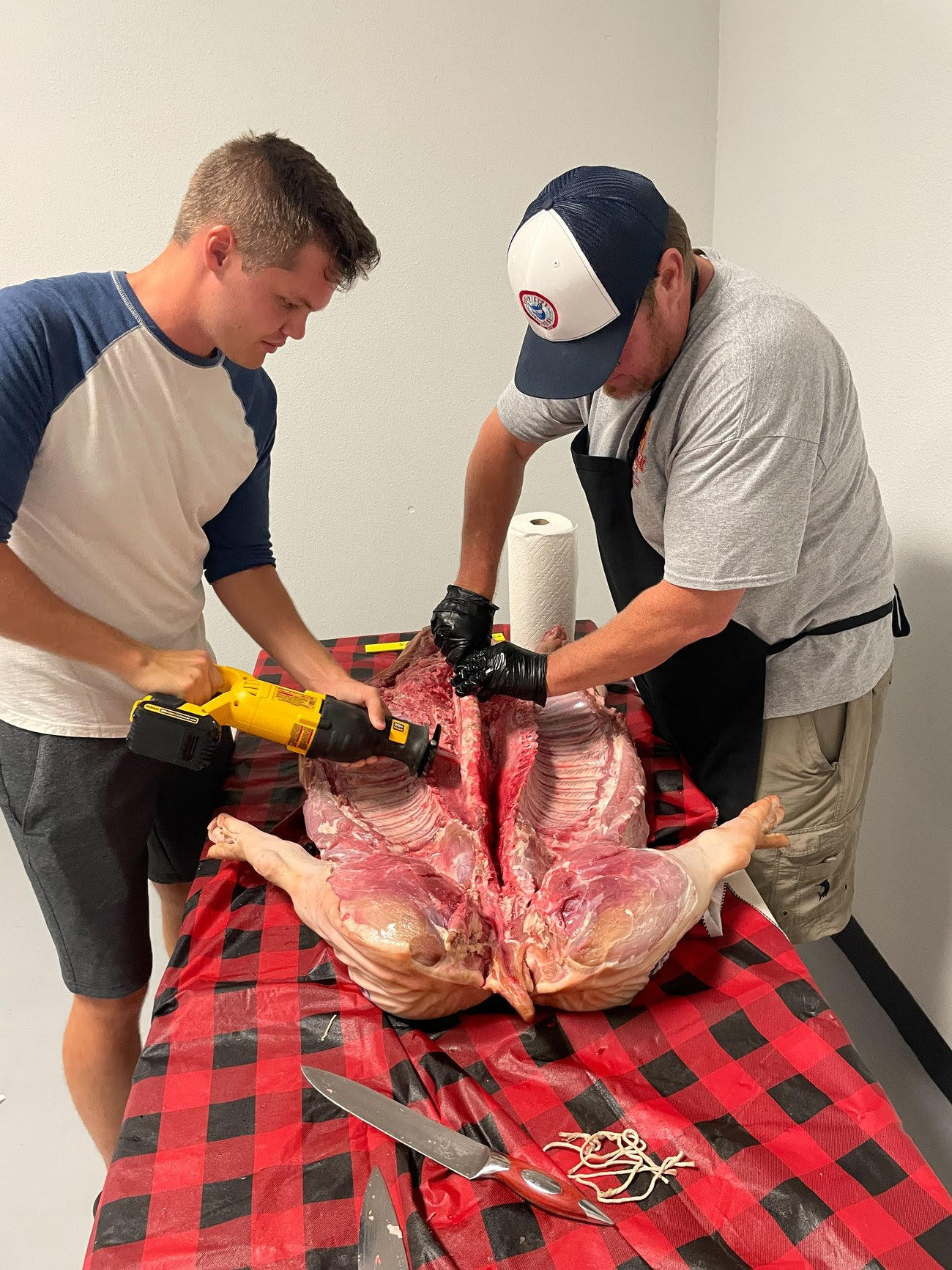 2025 Pinecraft Barbecue Anniversary Party Whole Pig Roast on Meadow Creek PR72T Pig Roaster
